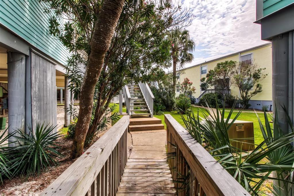 Renovated Pensacola Beach Condo With Community Pool! Zewnętrze zdjęcie